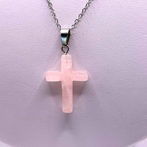 Pendentif Croix Quartz rose